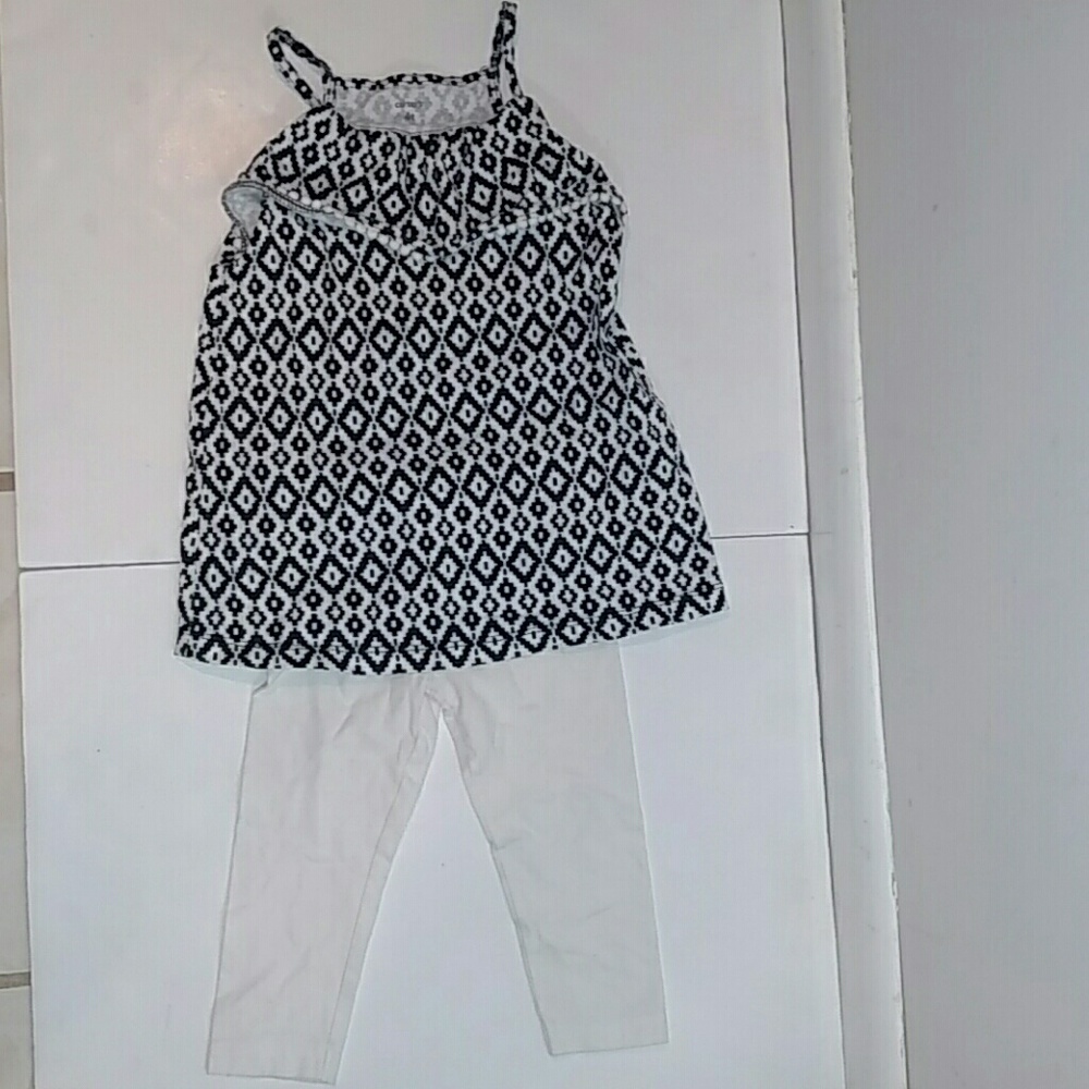 Carter's black white tank top Capri pants 4t